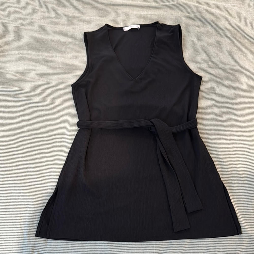 Elegant Black Sleeveless top